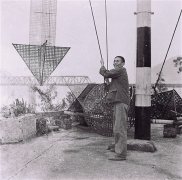 60多年前的川江信号台长啥样?木质台房竹篾编信 60多年前的川江信号台长啥样?木质台房竹篾编信